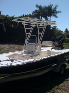 18' MAKO WITH A PARADISE WELDING CUSTOM FABRICATED T-TOP